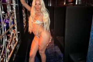 E✨X✨O✨T✨I✨C✨ BOMBSHELL иαтυrαℓ... - Image 1