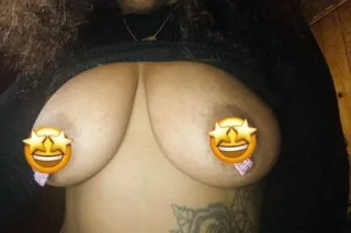 new in town 🌟Lets have some fu... - Image 4