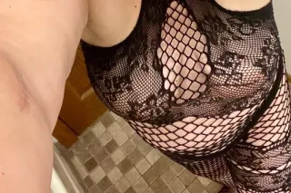 Qv $125 I'M AVAILABLE INCALL O... - Image 2