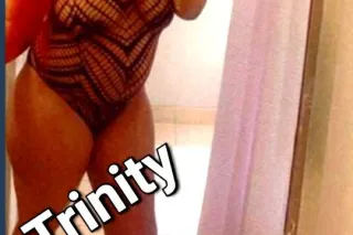 YOUR PLACE ONLY Ebony Vixen W.... - Image 3