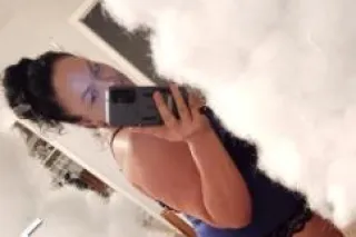 cum join me.. 6ft , green eyed... - Image 1