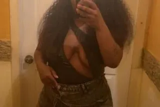 WET & tight 🍑🍆 - 24 - Image 3