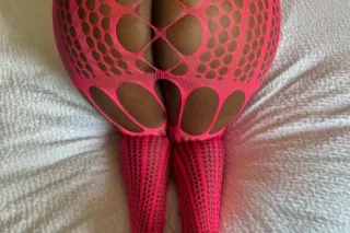 LET ME SHOW YOU A GOOD TIME🍑💦😜... - Image 4