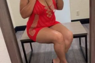 NEW GIRL IN TOWN😋 CUM PLAY 💦🍑 ... - Image 2