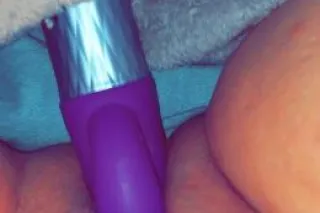 . LETS HAVE SOME WET FUN WITH A BIG CURVY WHITE GIRL - Image 10