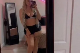 Outcalls & Facetime Shows🚗👅💦 - Image 2