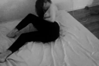 Come Fall Into This Beauty Fil... - Image 3