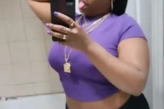 Delicious 🤤 24/7 deep throat h... - Image 3