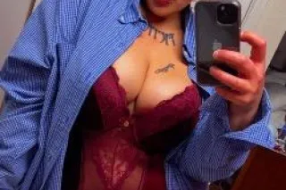 I'LL DO WHAT YOUR GIRLFRIEND WON'T... AND LOVE IT!! - Image 10