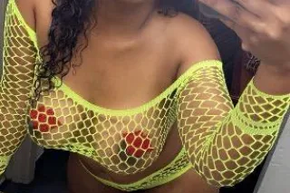 TITE AND RITE😜COME SLUT ME OUT... - Image 4