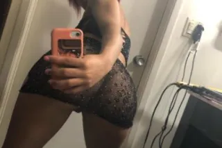 Sweet & Petite 👅 Drippin Wet R... - Image 3