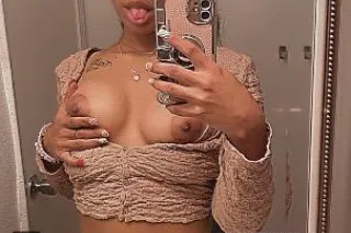 Avaliable Now 🍓 - 19 - Image 1