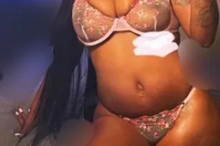 out calls and car dates - 23 - Image 1