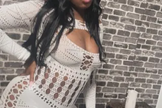 pretty chocolate & THICK!!! outcall East and west early bird special!!!! - Image 8