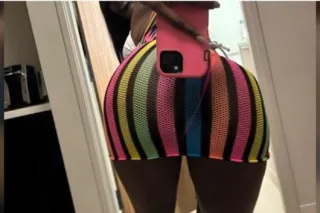 LETS VIDEO CHAT ' DONT WANT TO PAY ALOT  WANT TO BE SAFE & STILL GET THAT NUT OUT 💦💦LETS VIDEO CHAT DADDY IM WET & horny - Image 2