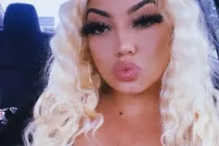 Gorgeous Thick & Curvaceous La... - Image 1