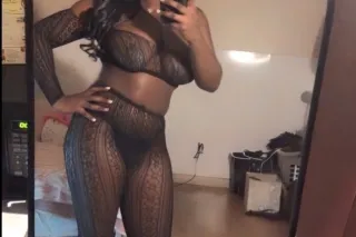 milky wet incall - 23 - Image 3