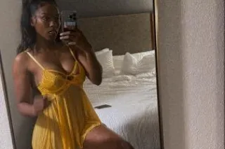 in town until Friday Morning🥳 VB Milk Chocolate Slender Model Body Ready to please!🥳 - Image 6