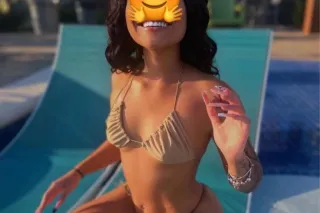 Petite Upscale Bombshell❤ Habl... - Image 1