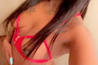 IN TOWN FOR THE WEEKEND🥰🥰Avail... - Image 3