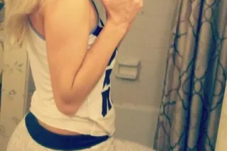 Blonde pretty face slim waist ... - Image 1