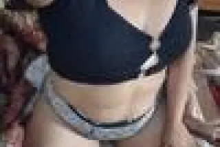 PARTYGIRL LOOKING FOR A VIBE !... - Image 4