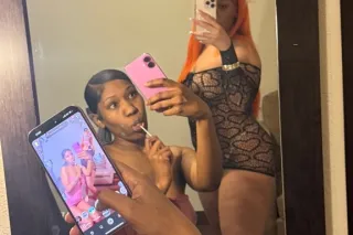 Double Dos Twins , 🥰😉 Sweet and Kinky🍑 💦 - Image 2