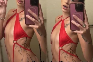 ❄ International Snow Bunny • L... - Image 1