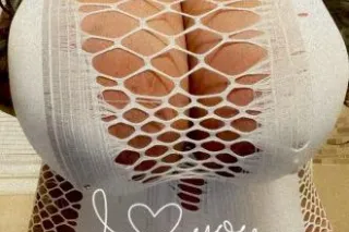 MASSIVE Breast and BIG ASS Out... - Image 3