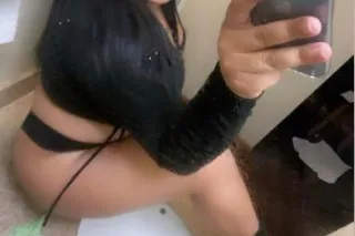 TIGHT WET LATINA PUSSY 🌟 - Image 5