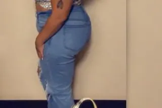 Mixed Island Beauty In Gilbert... - Image 2