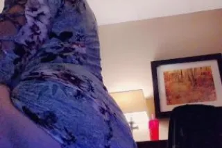 @mzthickythickerson (OnlyFans) Can u get it wet - Image 6
