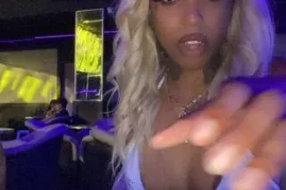 NEW BARBIE IN TOWN 🥂💋2POP SPEC... - Image 2