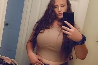 Thick and sexy sno bunny‼🫦 - Image 8