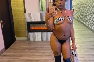 Sparkle baby🎀🧚🏾♀💗✨ Come see me... - Image 2