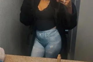 money TUESDAY @ oceanfront ✨🌊 - Image 5