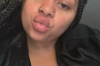 2 Girls available - Image 5