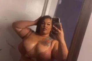 5⃣⭐ CARMEL BEAUTY🤩 AVAILABLE N... - Image 4