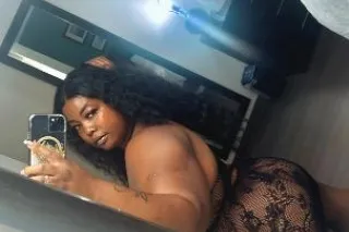 💦Sexy Superfreak Fetish friendly TIGHT and CREAMY🥵•INCALL/OUTCALL hosting only - Image 1