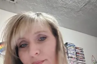 CALL ME HANDSOME IM IN UR TOWN RIGHT NOW - Image 2