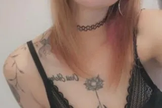 Tatted MILF - Image 9