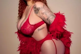 Your Irish Bombshell - 25 - Image 1