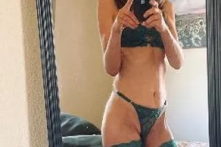 UP AND SHOW OFF MY SKILLS COME... - Image 3