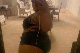 Visit Massage and Full Service 15 min 🍒ALL U NEED IS ME🍒❤❤💋 THICKNESS ❤❤ 🍒⁉🧨Tight Grip😻🤤❌⚠Slippery When Wet💦🧨🍒💋‼🚨💋Fine Like Wine🍷CUM😝Explodee 🌋🧨👅💎TRY ME💙 ☆■INCALLS/ 🏡 AVAIL - Image 5