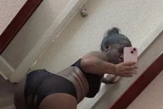 👅ᴄᴏᴍᴇ sᴇᴇ ᴍᴇ ʙᴀʙʏ😘 ♡ 𝟺 ғᴏᴏᴛ 𝟹 ... - Image 2