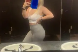 thick blonde - 25 - Image 4