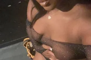 WET AND TIGHT💦😝HORNY CUBAN FRE... - Image 4