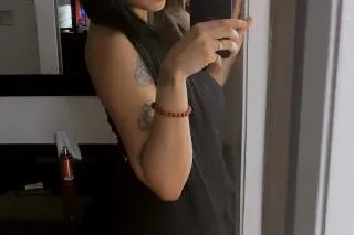 Outcall Available - Image 9