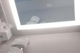 new thick latina 😝pretty face ... - Image 1