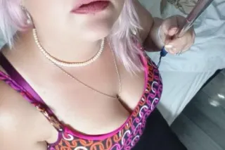 In or out ......420 friendly! Julia Robertz available in Pinellas Park - Image 7